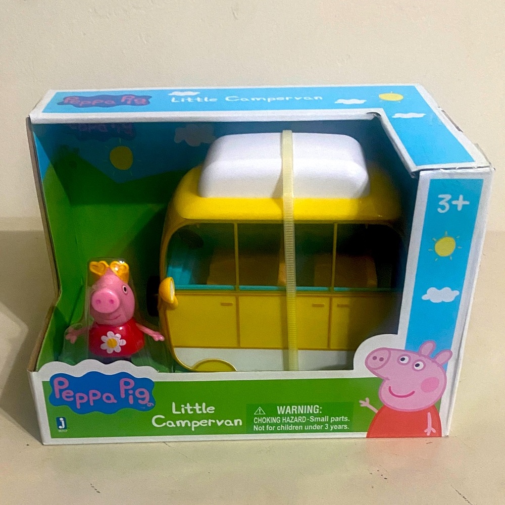 Peppa Pig Yellow Campervan with Figure